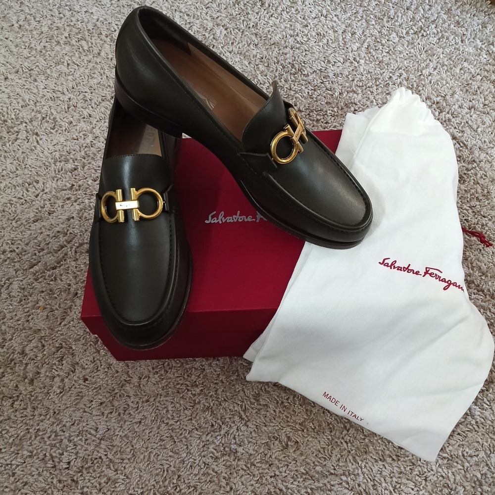 Salvatore Ferragamo Rolo Loafers Mens 8 E Dark Olive Green Excellent Gancini